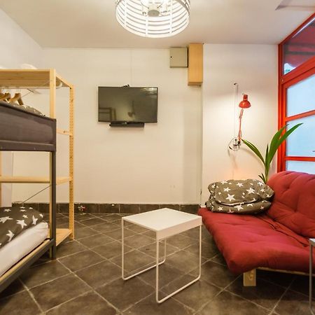 Apartma N'Poznam Любляна Экстерьер фото